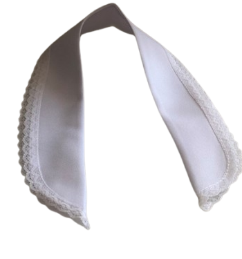 Kołnierzyk do stuły z koronkowym wykończeniem