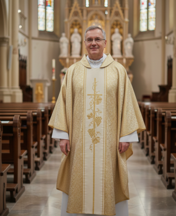 Ornat złoty winogron