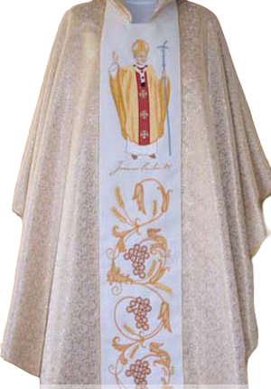 Ornat z wizerunkiem Papieża