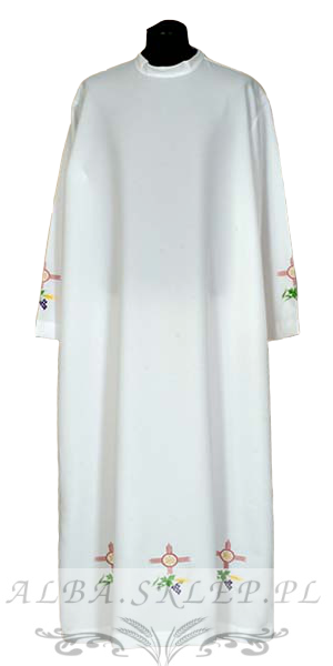 Alba kapłańska haftowana 1