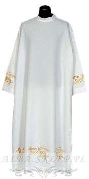 Alba kapłańska haftowana 5