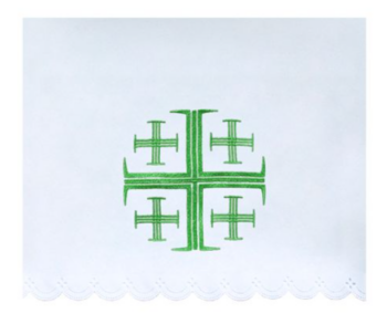 Obrus do Kościoła z Zielonym Haftem Krzyża Jerozolimskiego