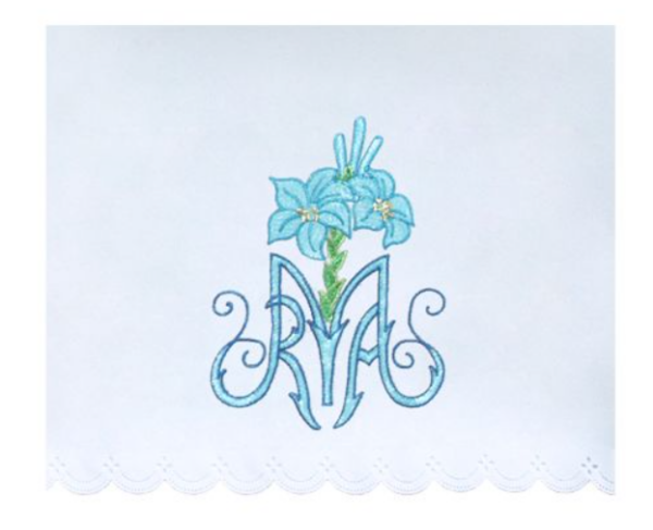 Obrus na Ołtarz z Niebieskim Haftem Lilii