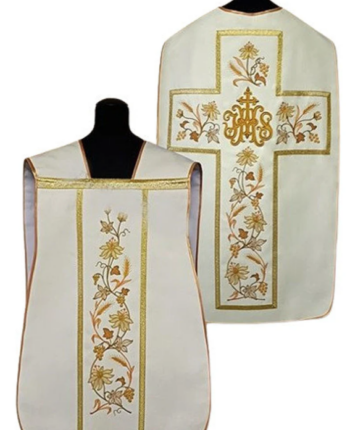 Kremowy Ornat Rzymski bogato haftowany – Elanowełna