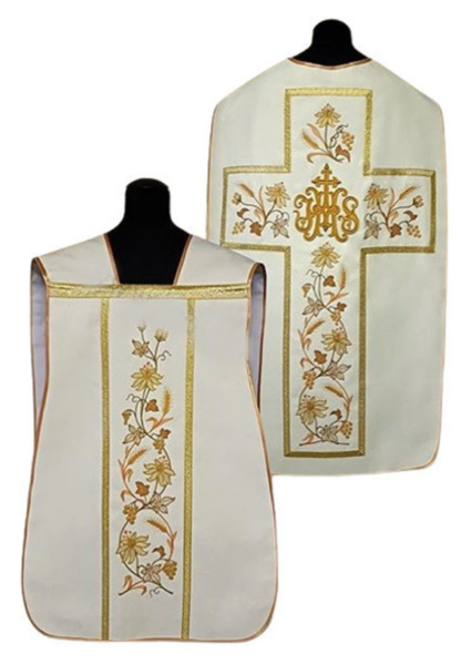 Kremowy Ornat Rzymski bogato haftowany – Elanowełna